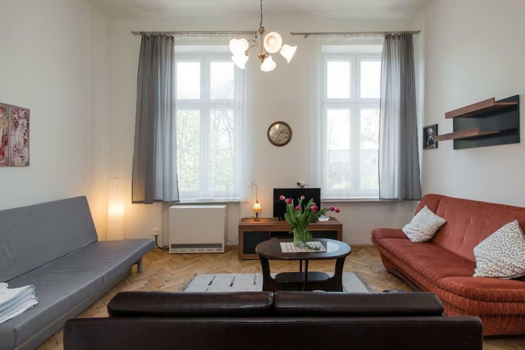 クラクフApartament Gertrudy Belleアパートメント エクステリア 写真